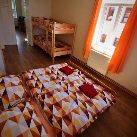 Apartman U Skoly شقة