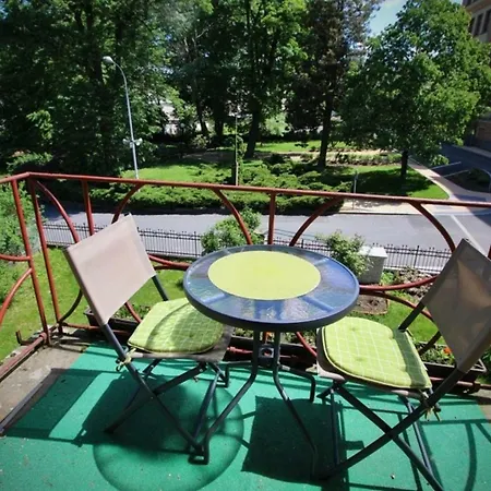 Apartman U Skoly Krásná Lípa