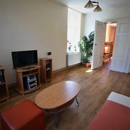 Apartman U Skoly *